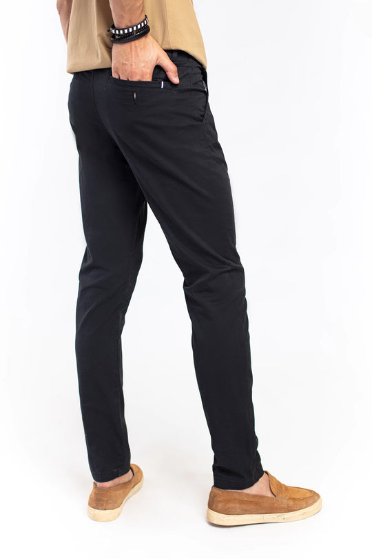Basic Black Chinos - 9figure