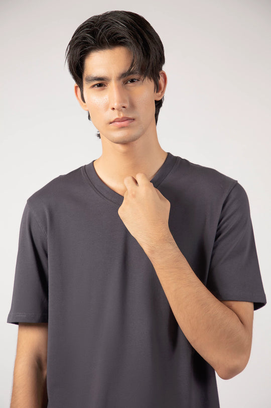 Basic V-Neck T-Shirt
