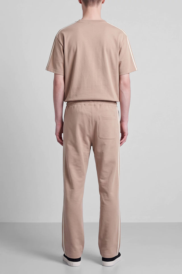 Basic T-Shirt