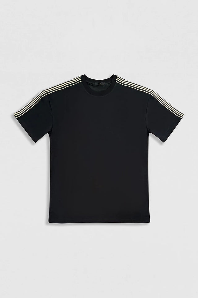 Basic T-Shirt