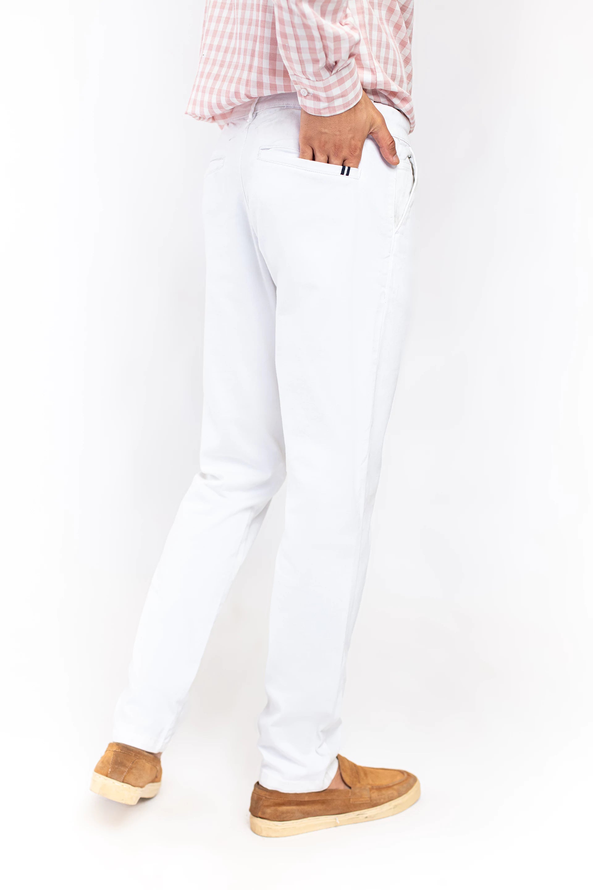 Basic White Chinos - 9figure