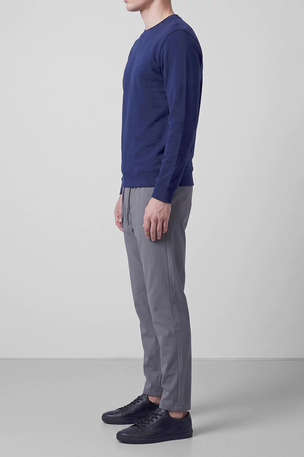 Basic Crew Neck Sweatshirt