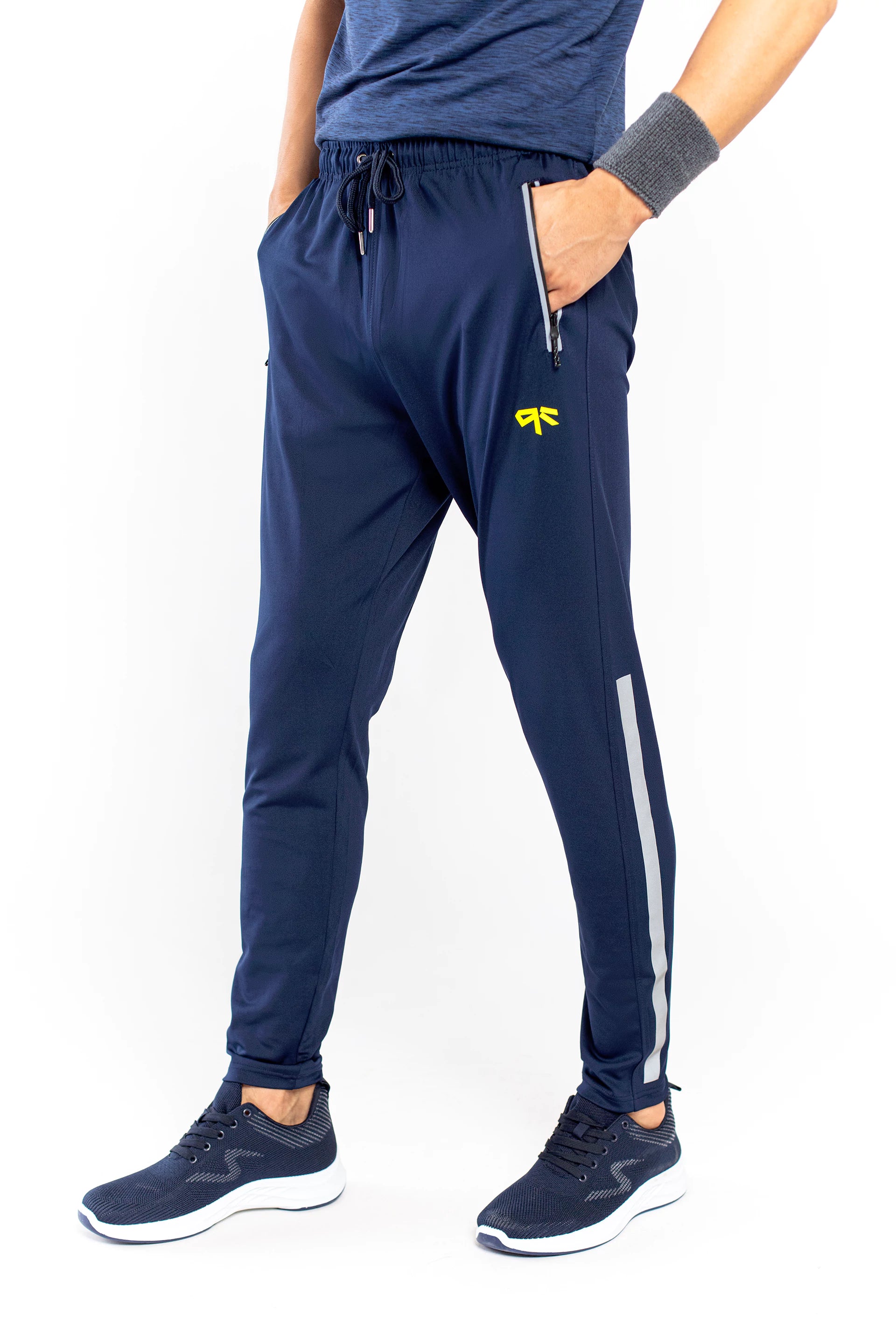 Men’s jogger pant in Pakistan