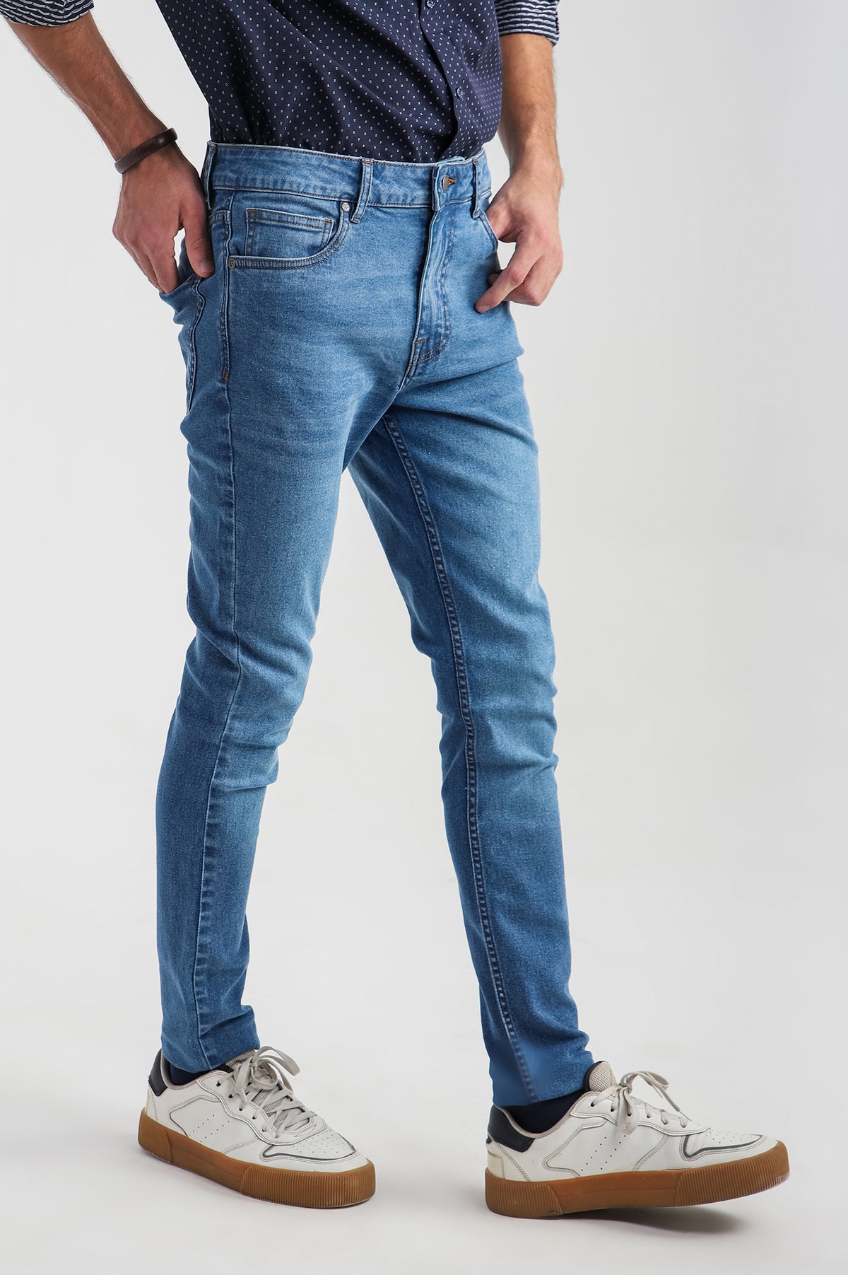 Super Skinny Light Blue Jeans - 9figure