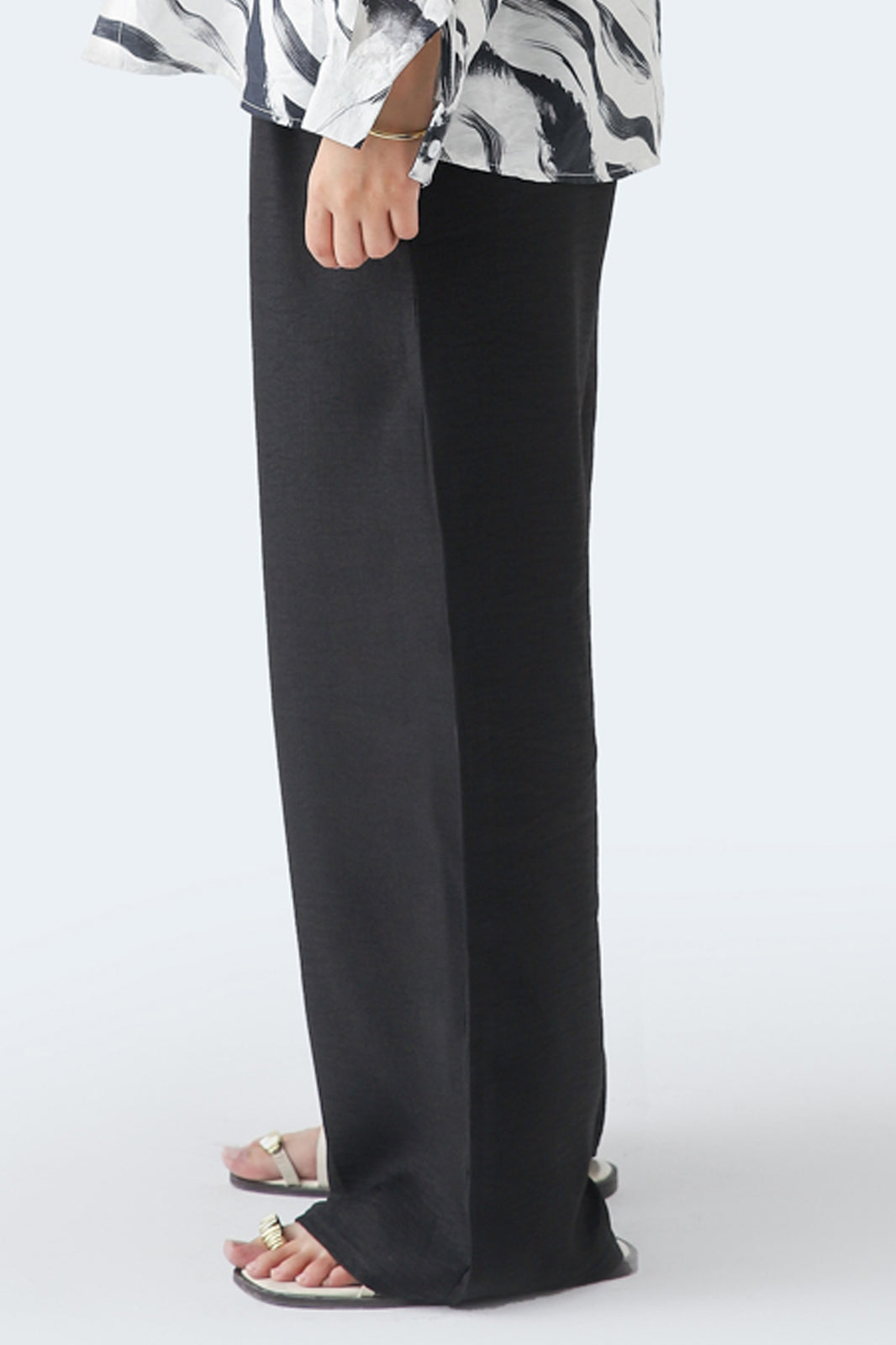 Women’s Loose Fit Trousers