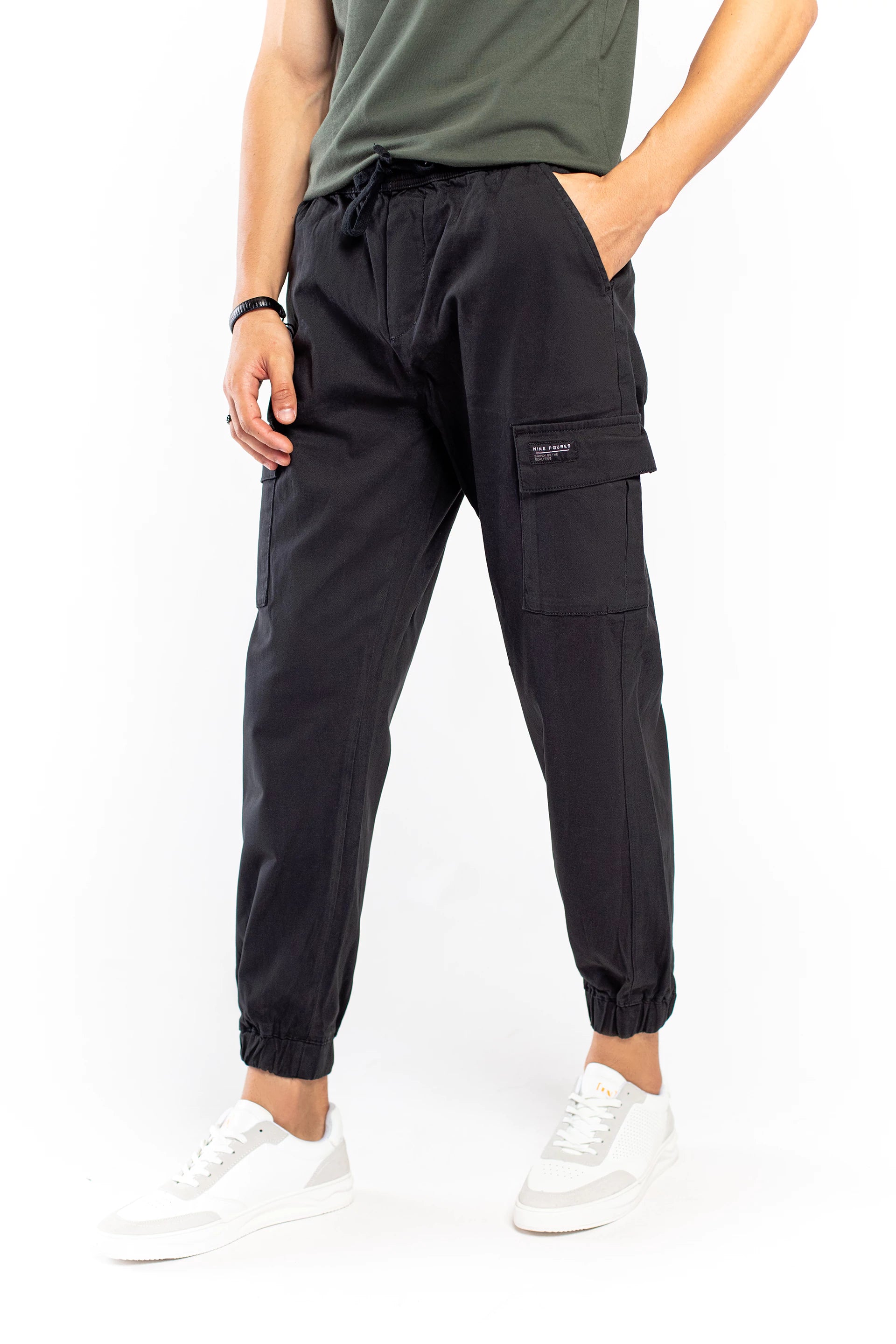 Relaxed Cargo Pants - 9figure