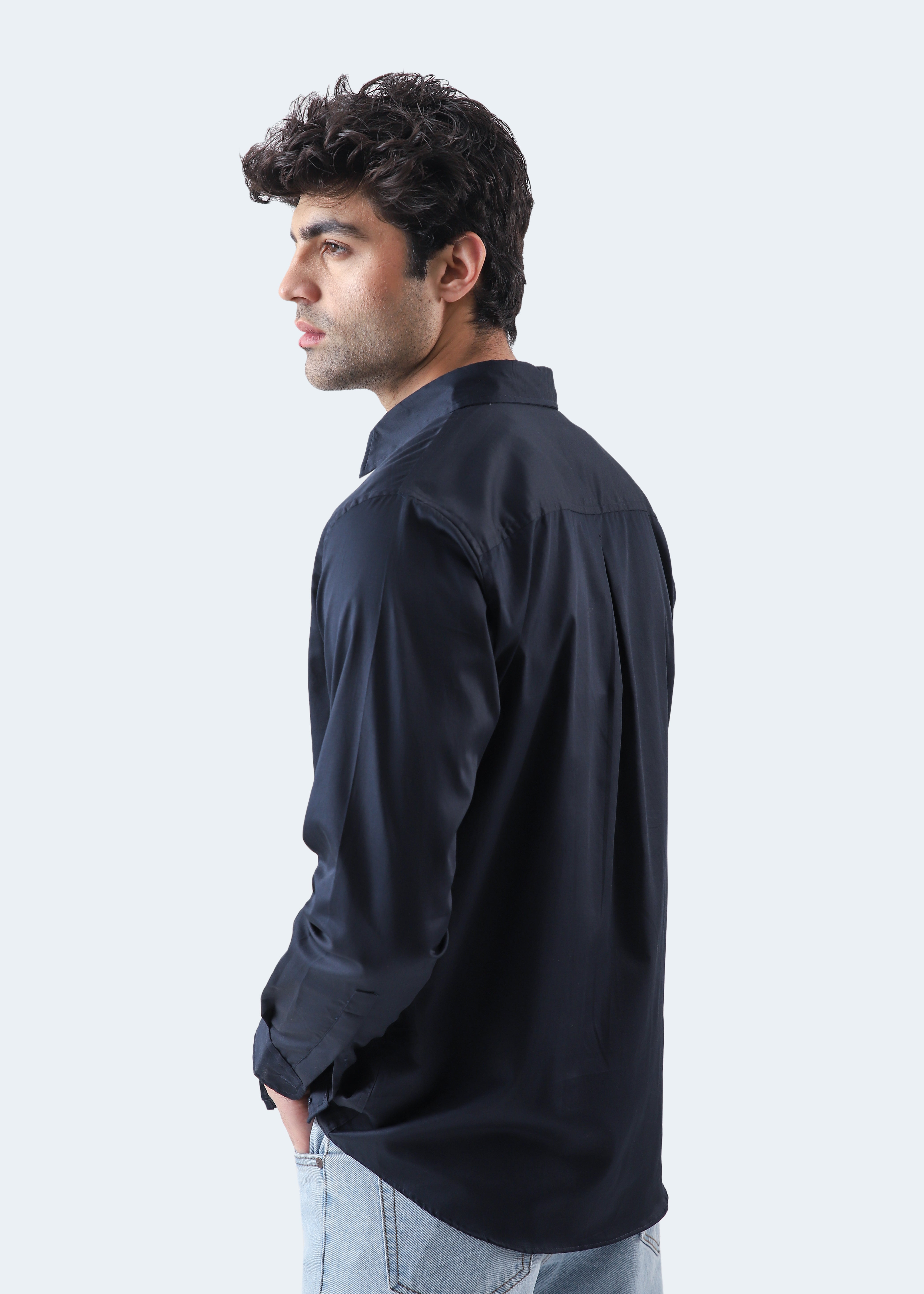 Basic Collar Embroidered Shirt