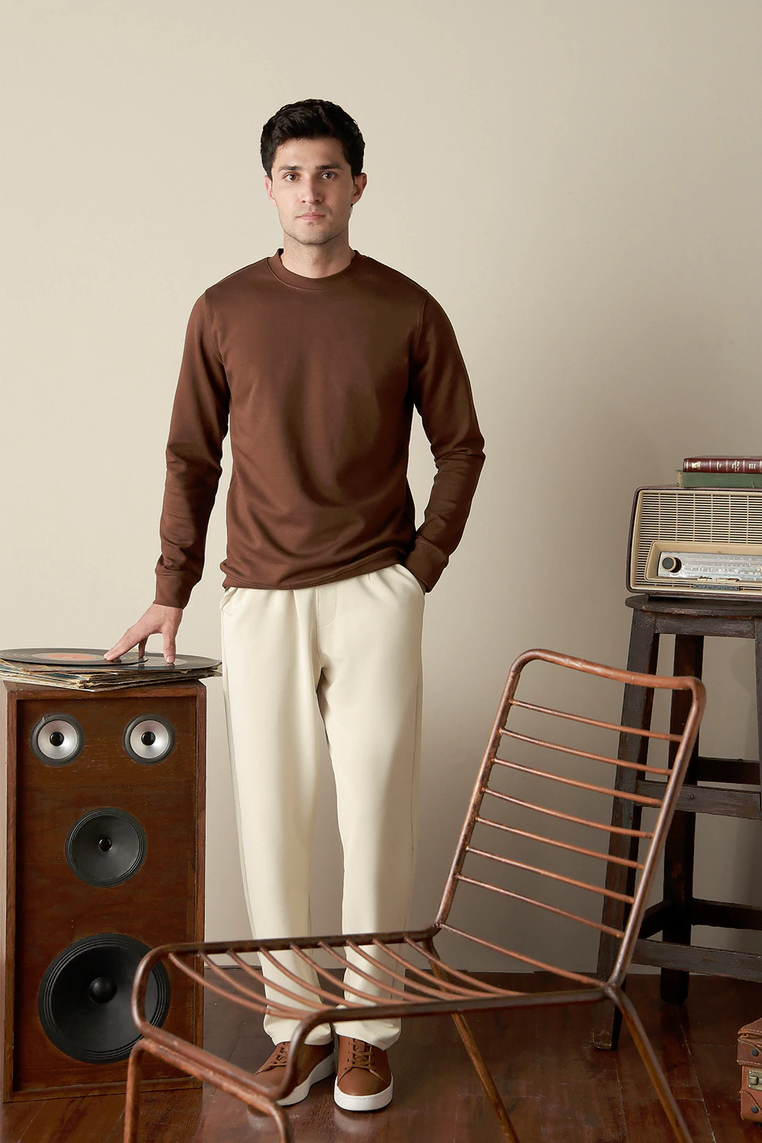 Basic Crew Neck Sweatshirt