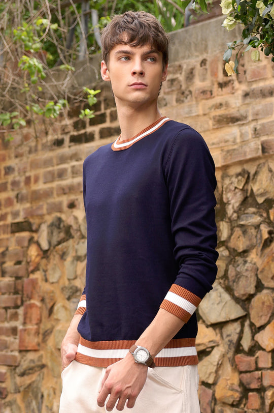 Round Neck Textured Sweater