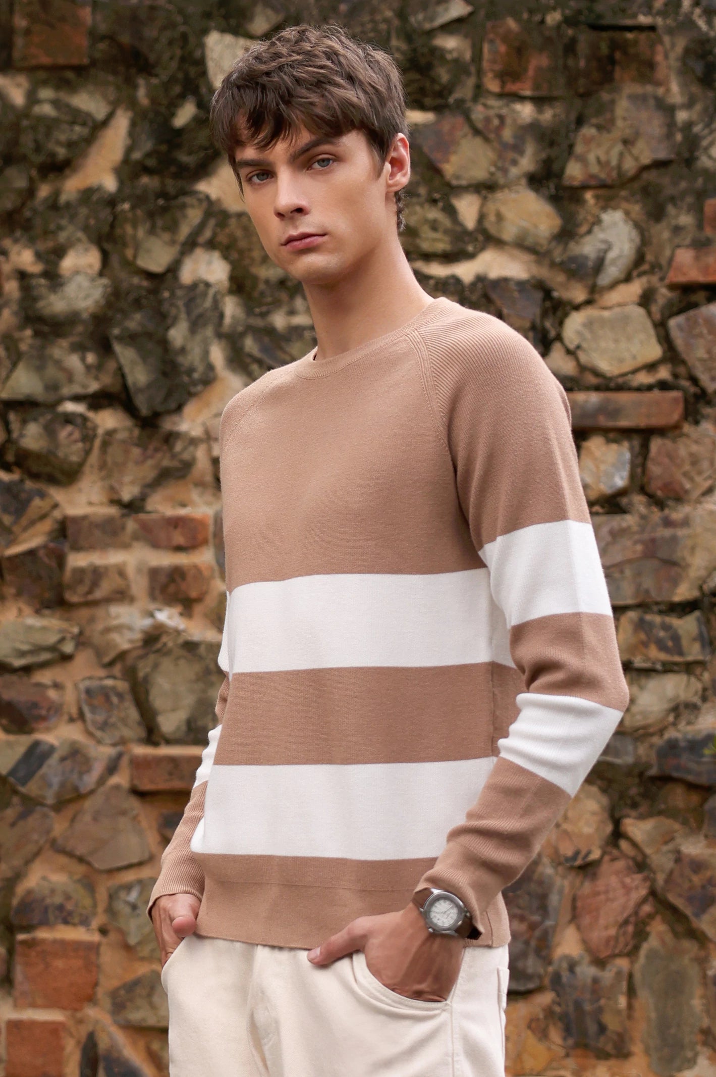 Round Neck Textured Sweater