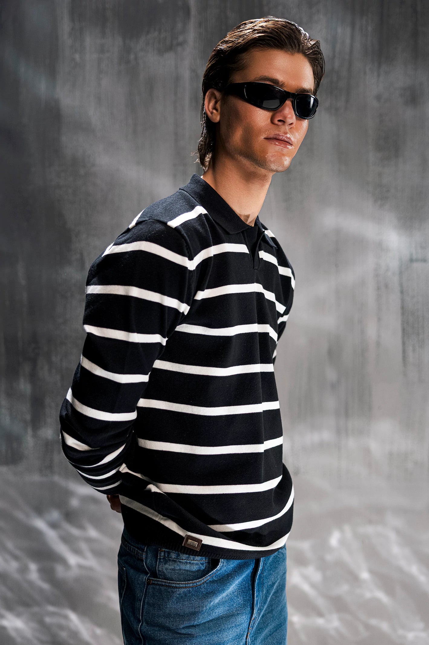 Johnny Collar Striped Sweater Polo