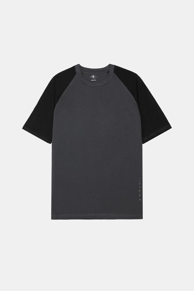 Printed Reglan Sleeve T-Shirt