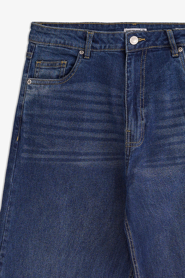 High Waist Relaxed Jeans