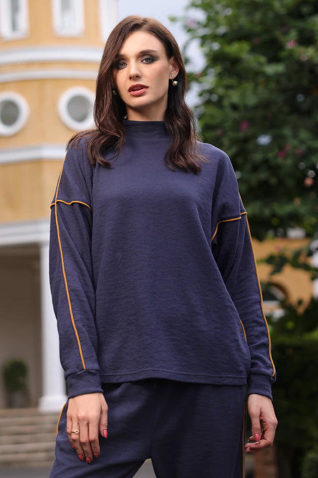 Contrast Pipping Detailed Co-ord Set