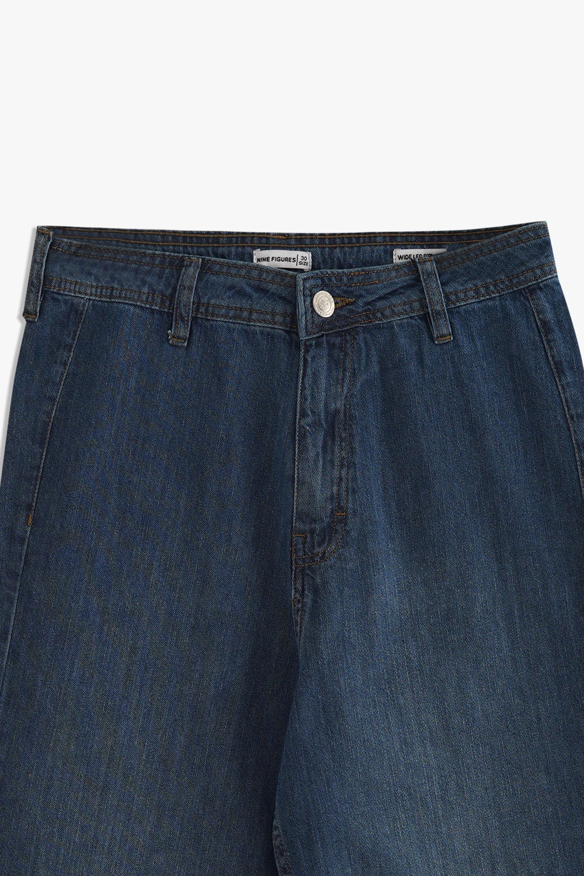 WIDE LEG STRAIGHT JEANS