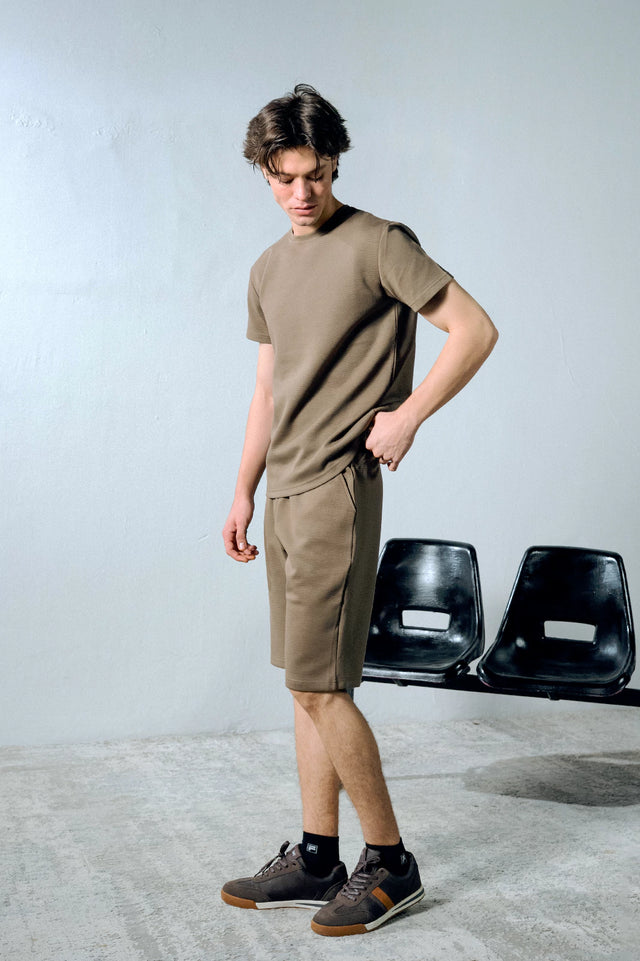 Basic T-Shirt