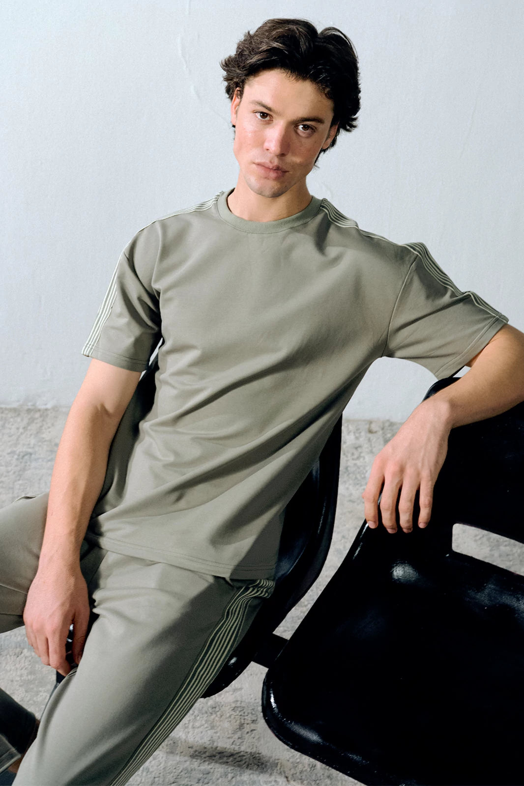 Basic T-Shirt