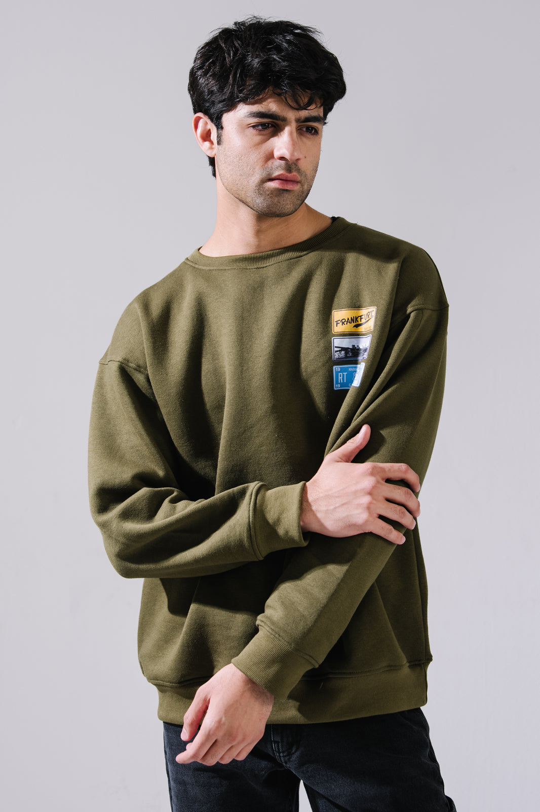 Oversized Graphic Sweatshirt